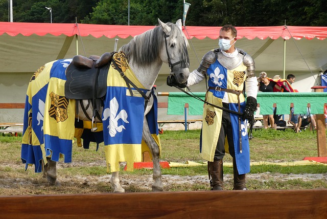 参与商业世 参与商业世